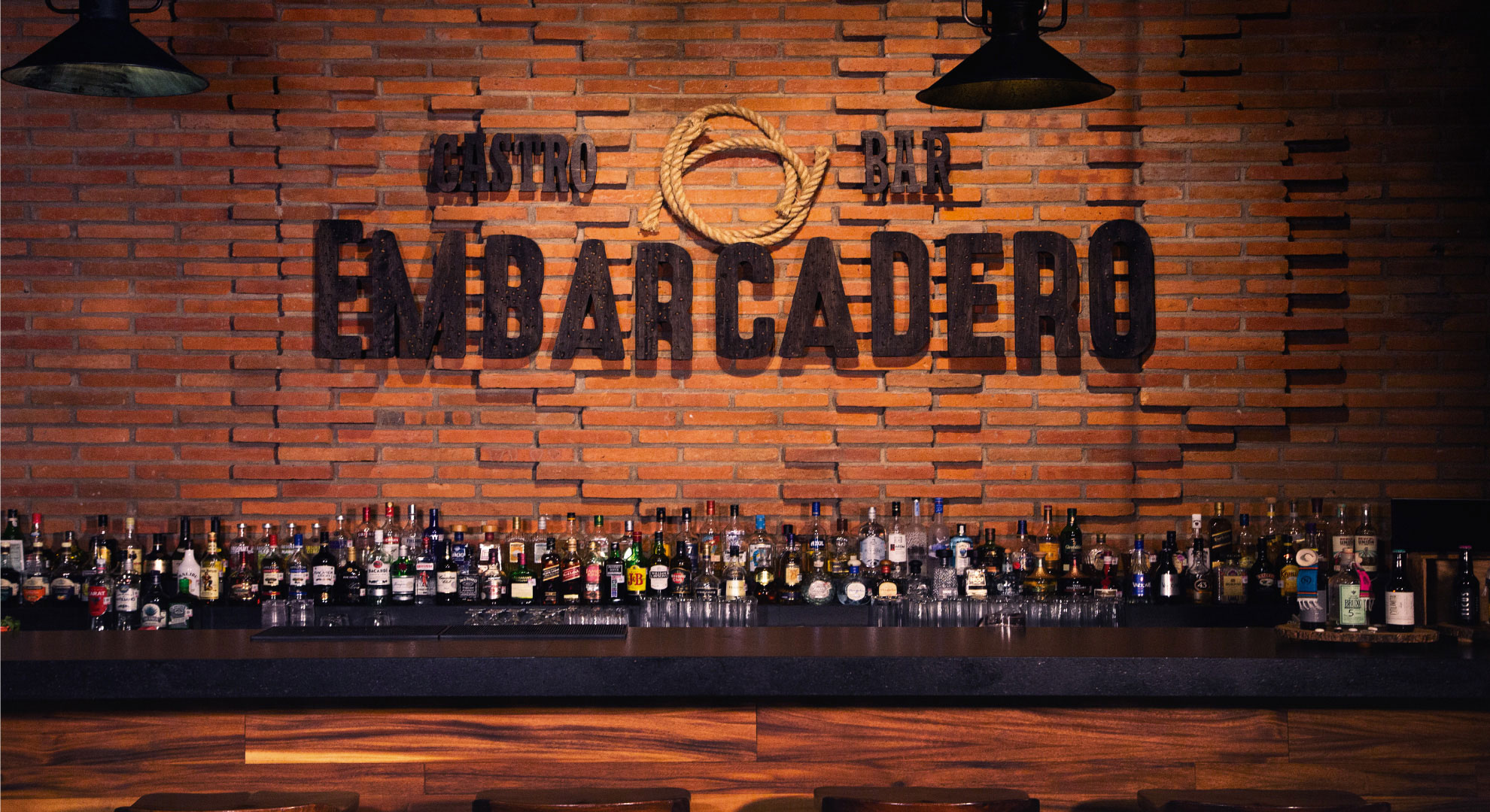 Bar<br/><strong>Embarcadero</strong>